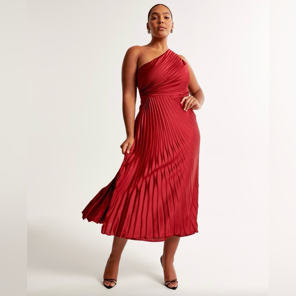 Abercrombie & Fitch Giselle Pleated Dress, red size small tall